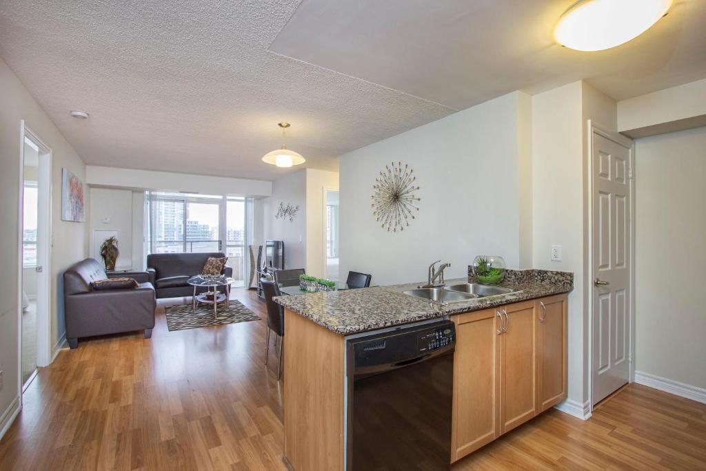 Platinum Suites Furnished Executive Suites Mississauga Room photo